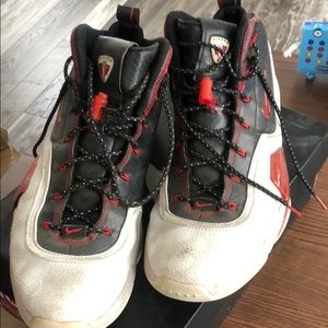 Nike pippen man's shoes